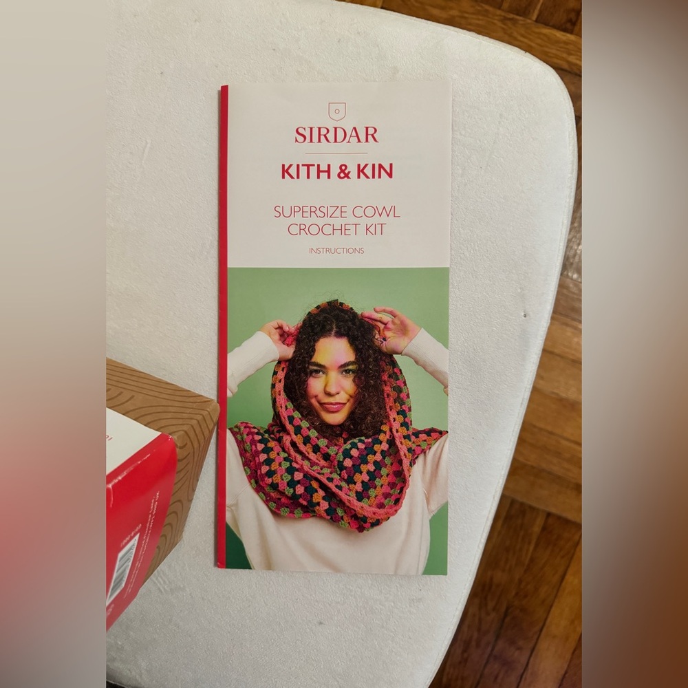 Sirdar Kith & Kin Oversize Cowl Crochet Kit - Picture 9 of 9